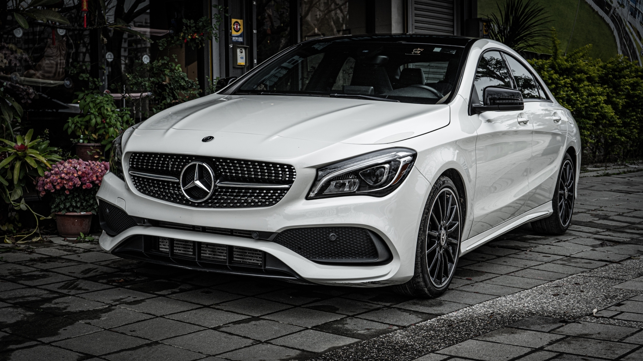 2018 M-Benz CLA250 四門轎車