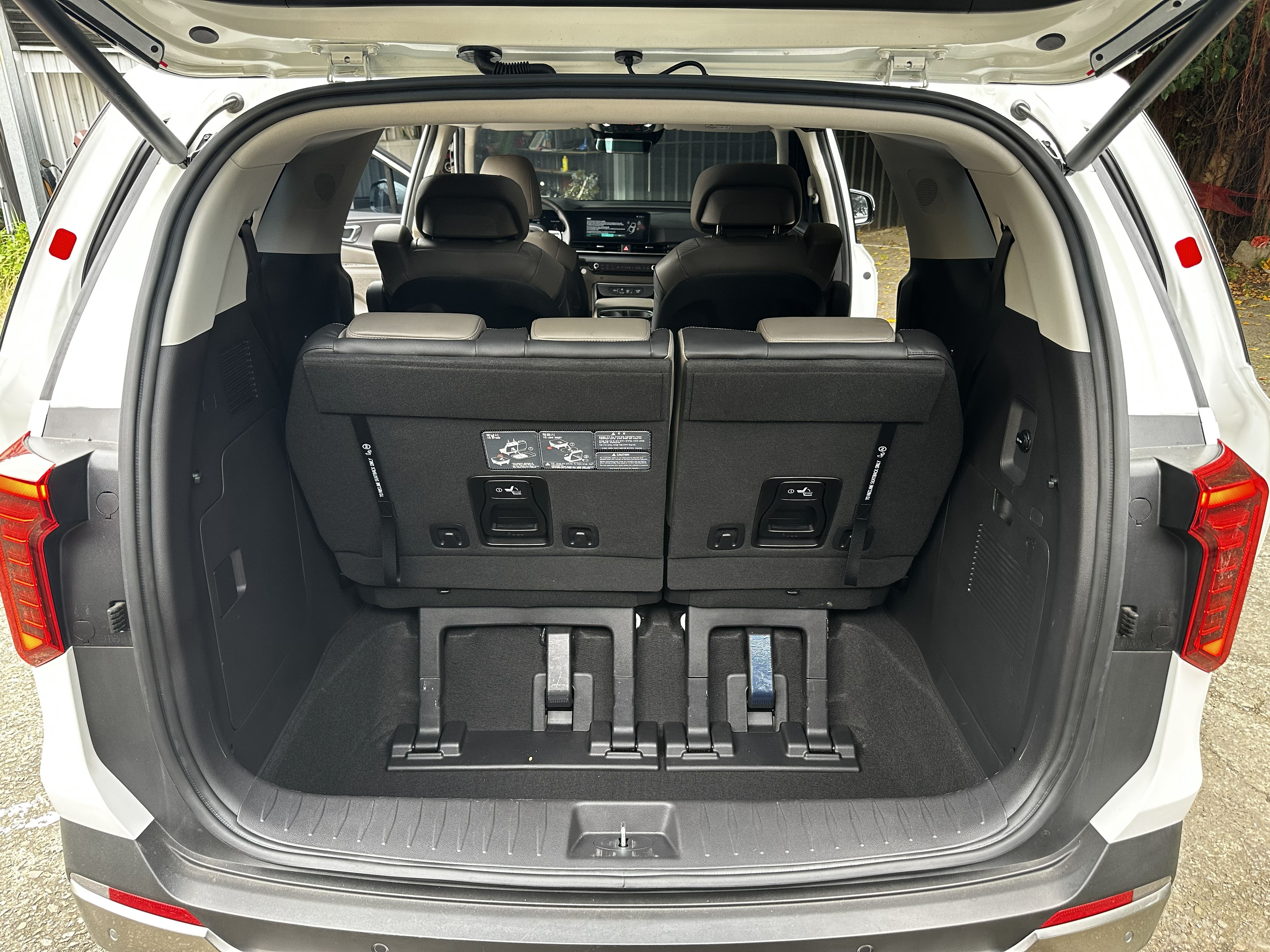 2024 KIA CARNIVAL 7人座嘉年華