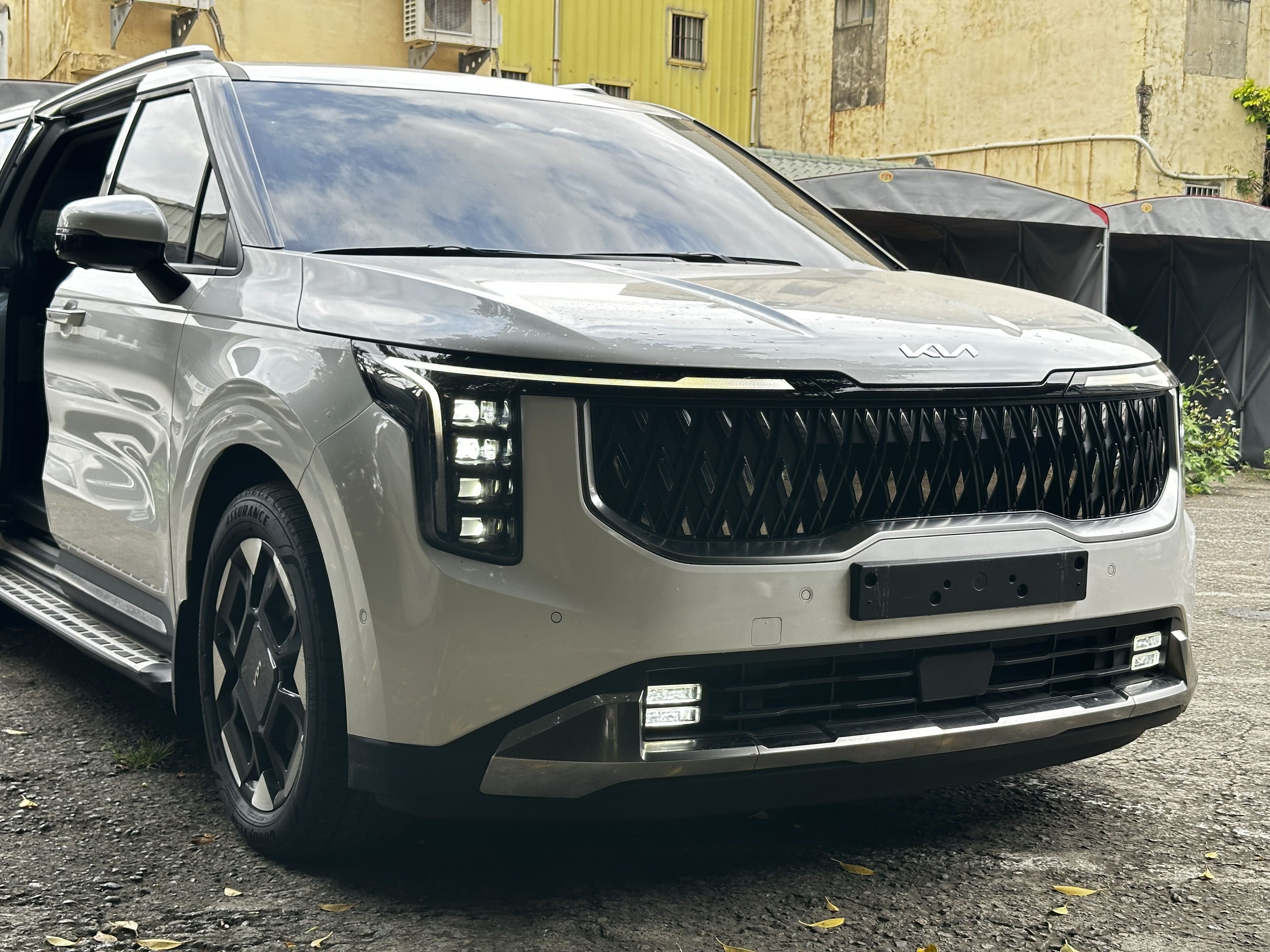 2024 KIA CARNIVAL 7人座嘉年華
