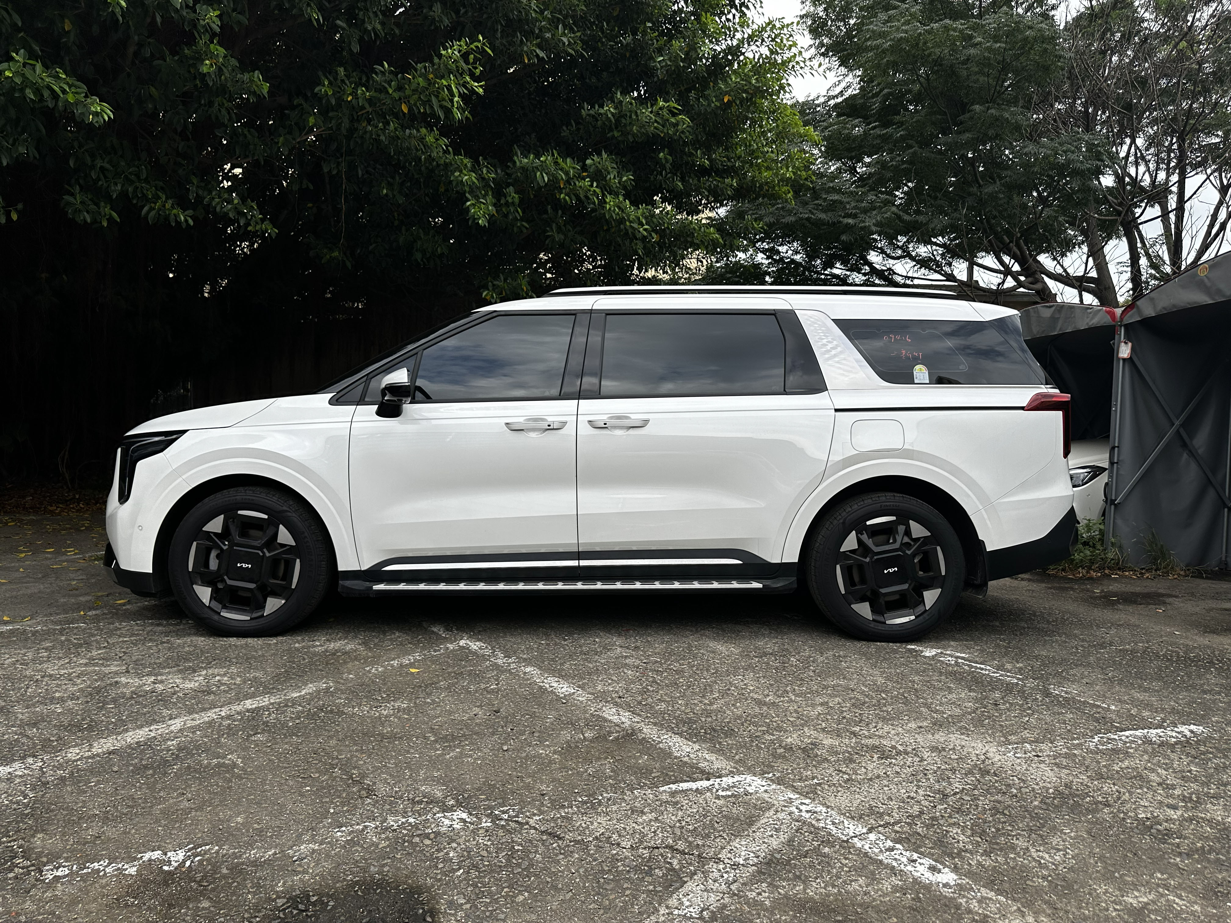 2024 KIA CARNIVAL 7人座嘉年華